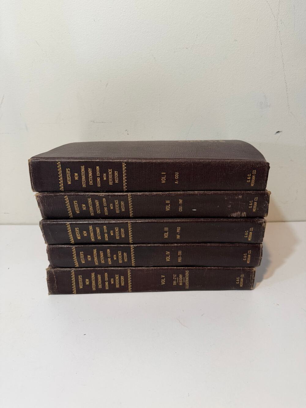 Webster's New International Dictionary Second Edition 5 vols w/ref. hist. 1953